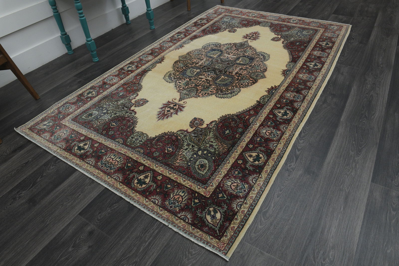 4.6x7.8 ft, VINTAGE Rug, Turkish: Title: 4.6x7.8 ft, VINTAGE Rug, Turkish Description: This Turkish one-of-a-kind Anatolian Vintage Rug is hand-knotted and handwoven by the most skilled artisans who use pure wool, in muted, natural