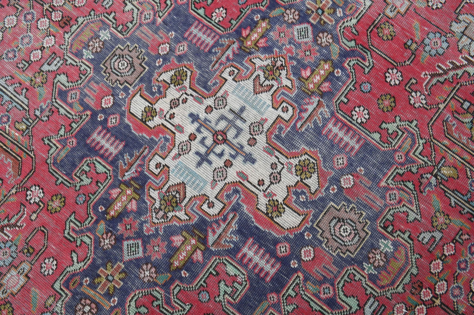 7.6x11 VINTAGE PERSIAN STYLE - 7