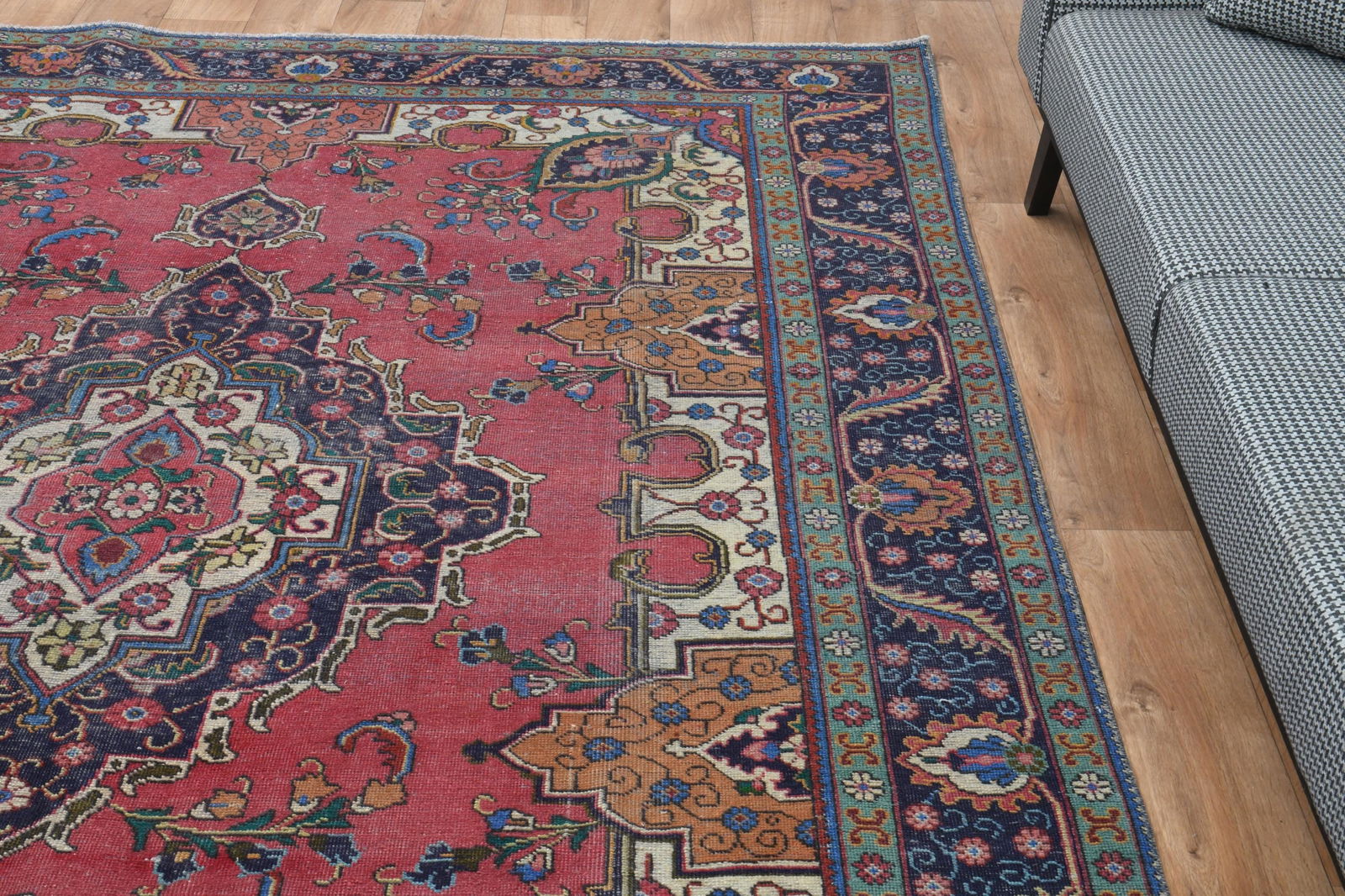 7.9x11.2 ft, COLORFUL, Persian Vintage Rug - 9