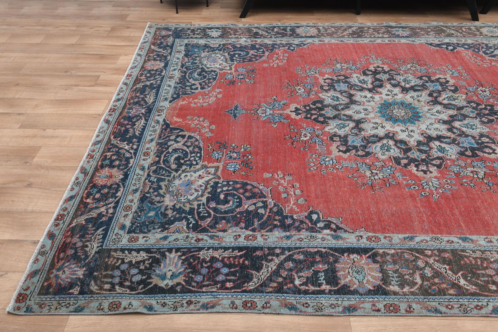9x12 Red Vintage Rug - 5