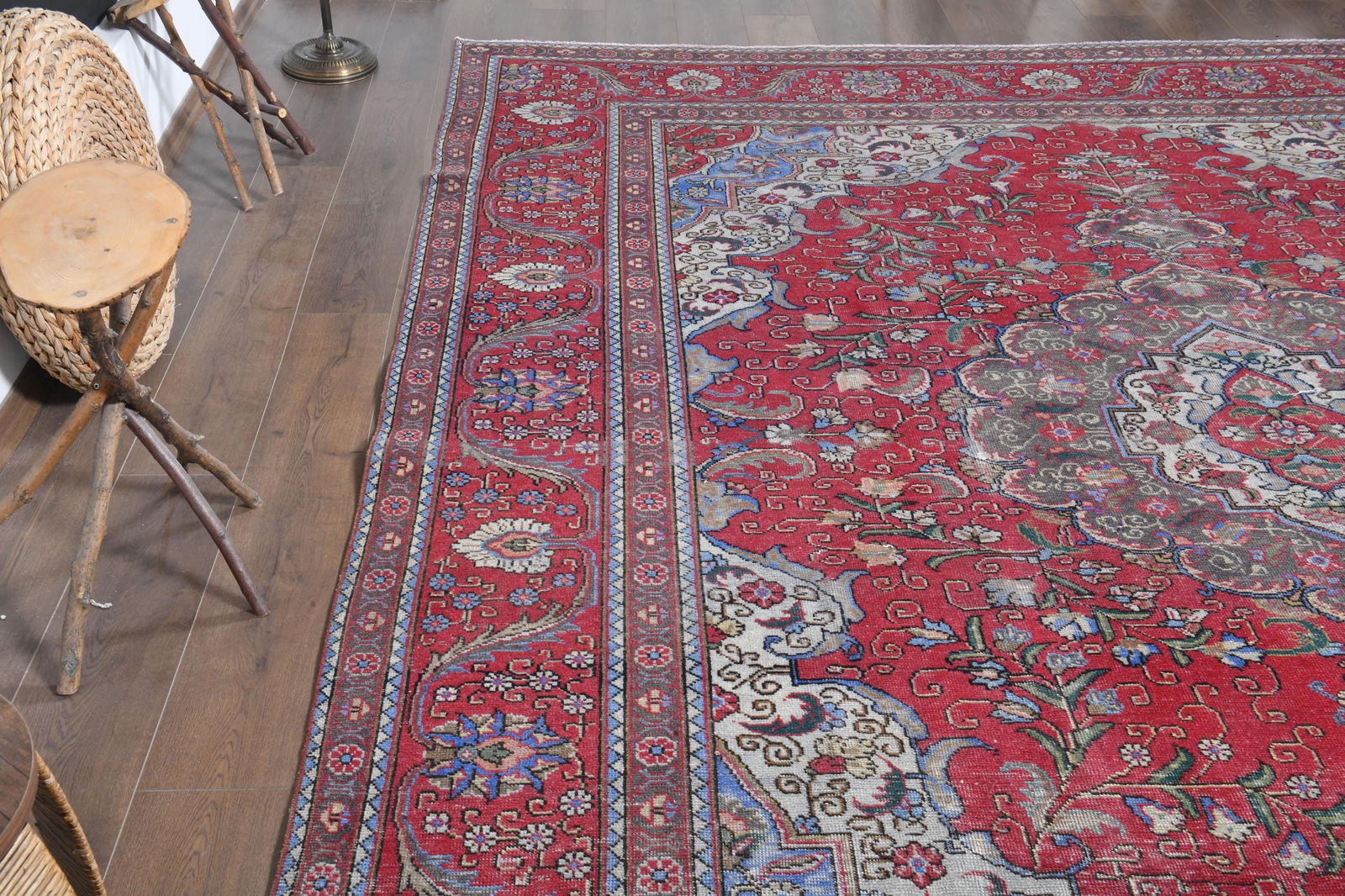 9'7x12'4 ft, RED MINIMALIST RUG - 7