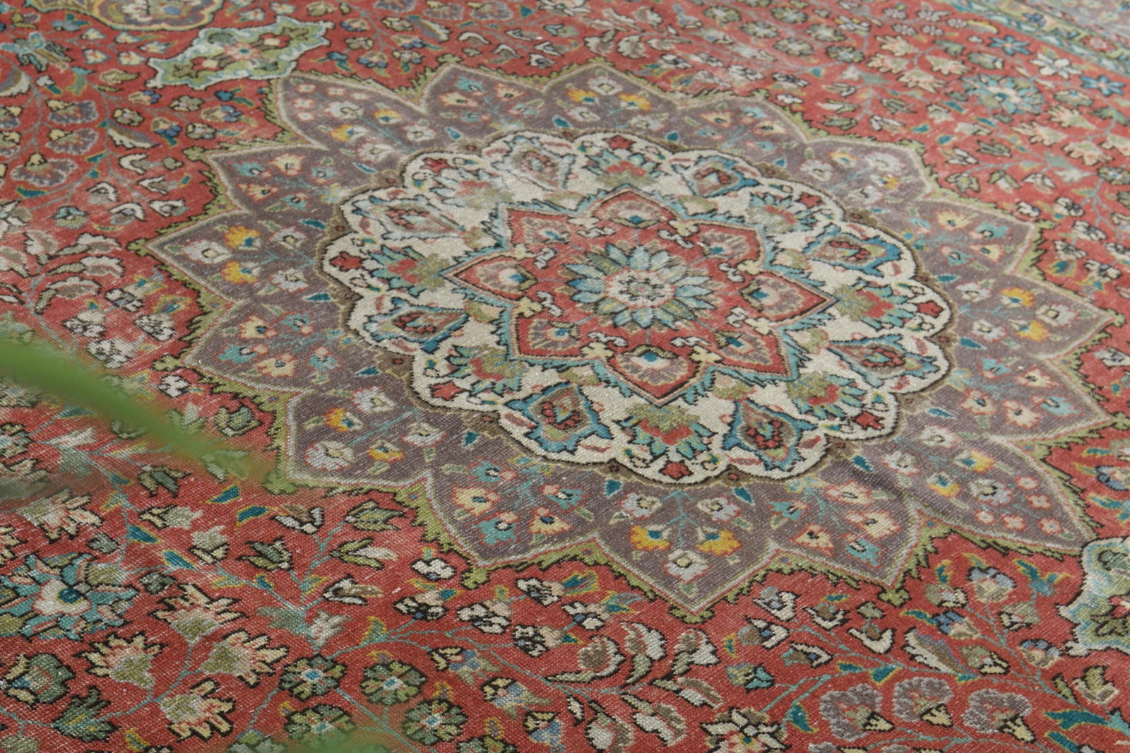 9'4x12'4 ft, FLORAL OVERSIZED RUG - 9