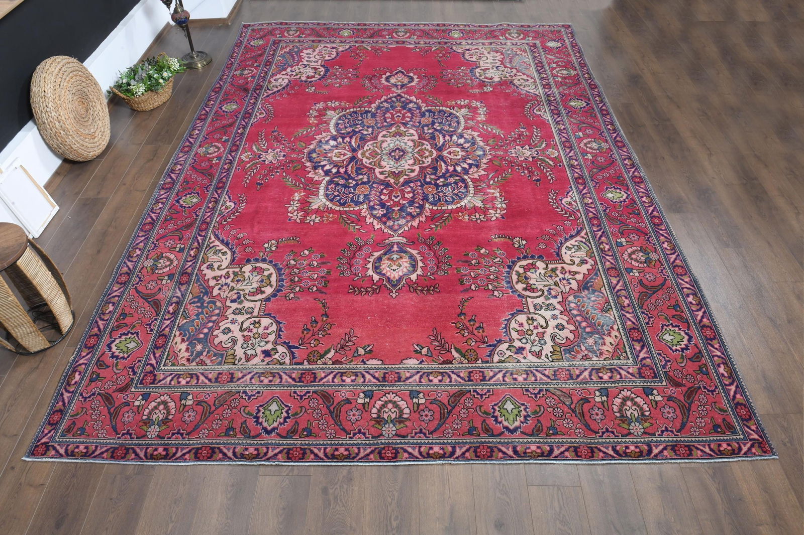 9'3x13 ft, PERSIAN MINIMALIST RUG, Oversized (1 of 9)