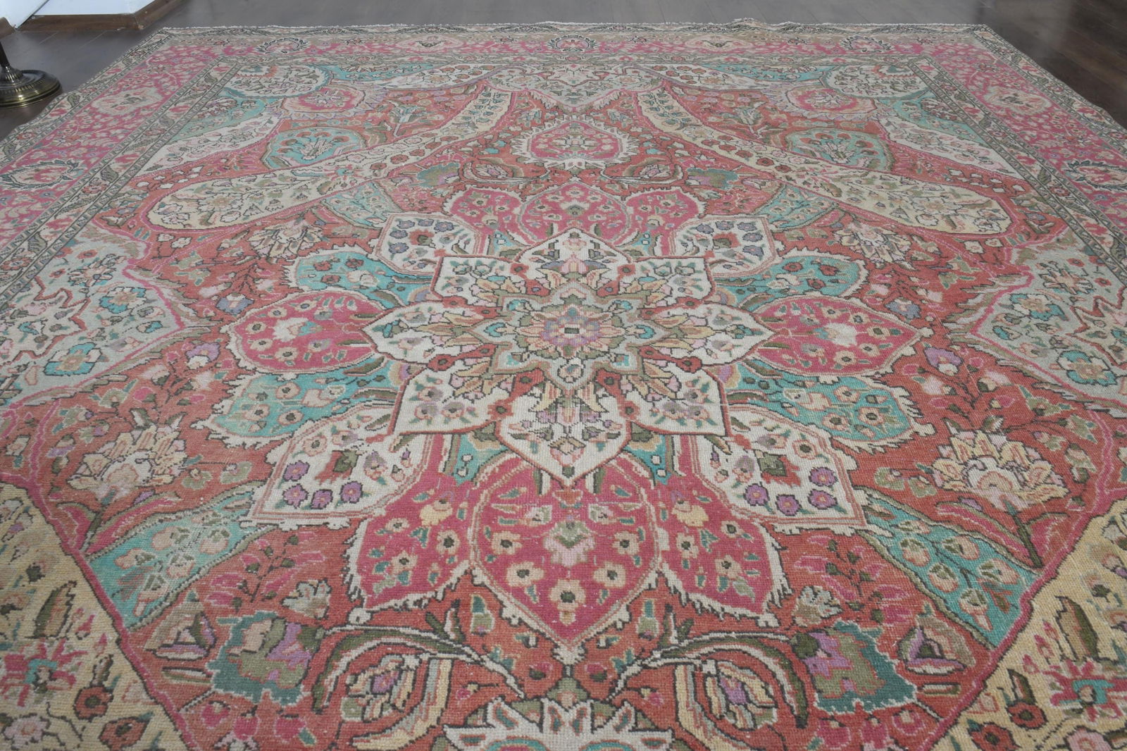 10'1x12'4 ft, PINK MINIMALIST RUG - 7