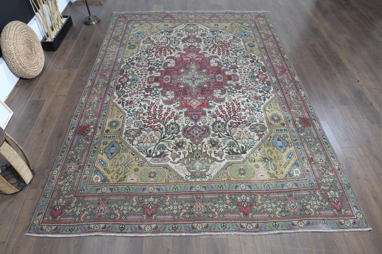 7'9x11'2 ft, OVERSIZED PERSIAN RUG (1 of 9)