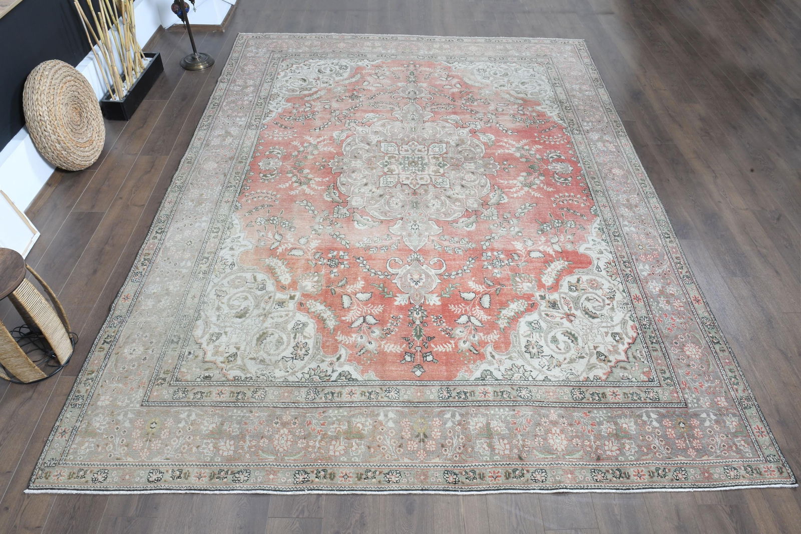 9'3x12'5 ft, ORANGE OVERSIZED RUG: Title: 9'3x12'5 ft, ORANGE OVERSIZED RUG Description: This Turkish one-of-a-kind Anatolian Vintage Rug is hand-knotted and handwoven by the most skilled artisans who use pure wool, in muted, natural t