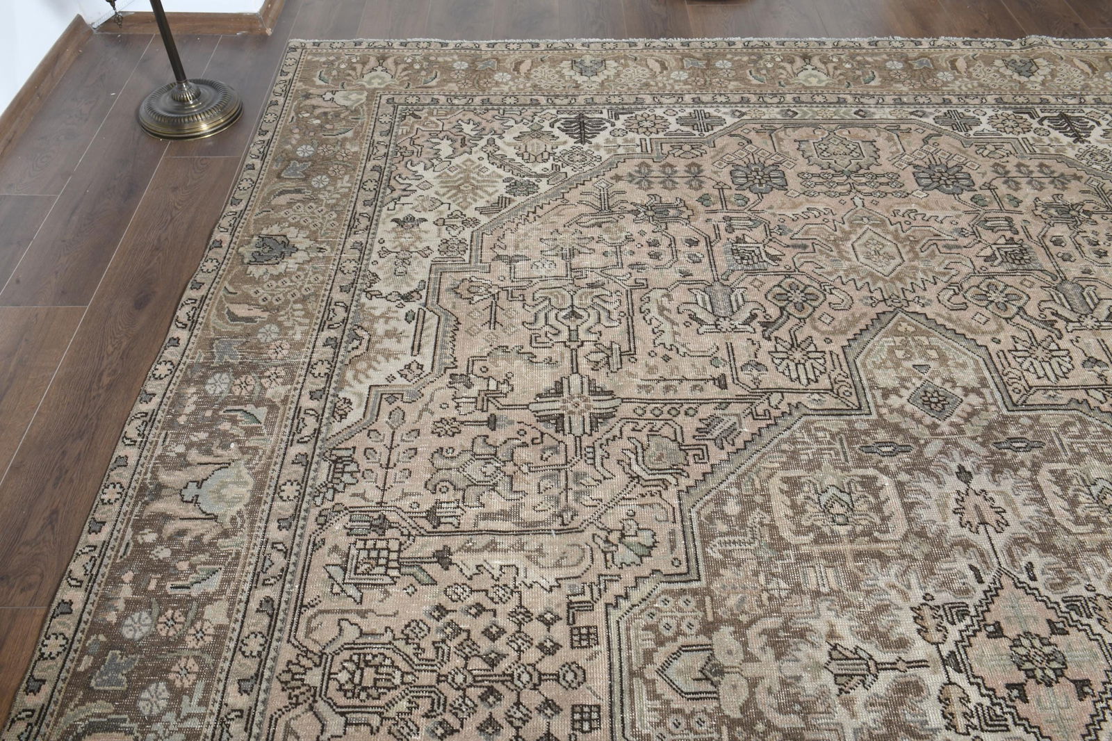 9'4x12'8 ft, PERSIAN MINIMALIST RUG, Oversized Antique - 8