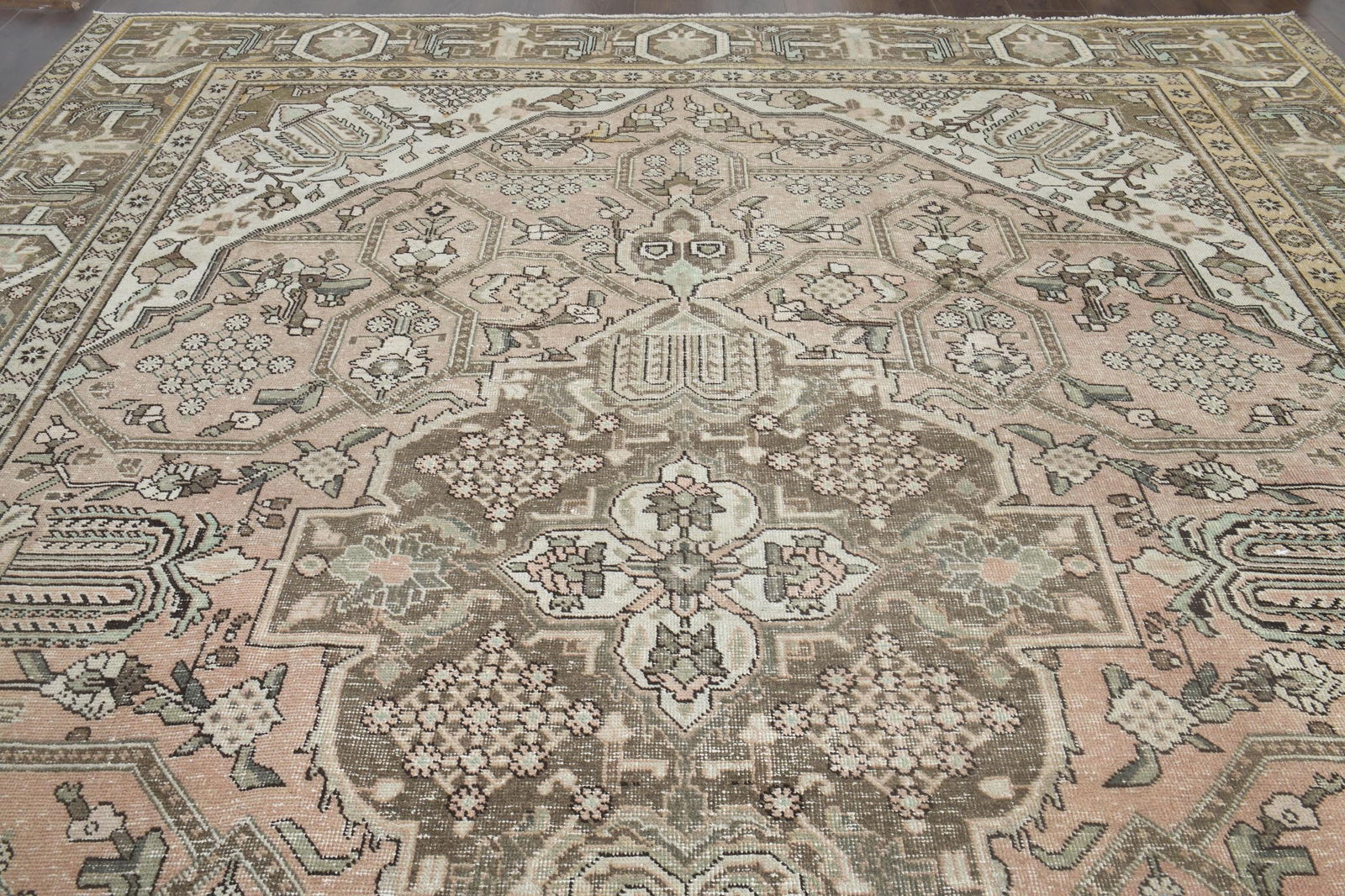 9'8x12'1 ft, ORANGE MINIMALIST RUG, Oversized - 4