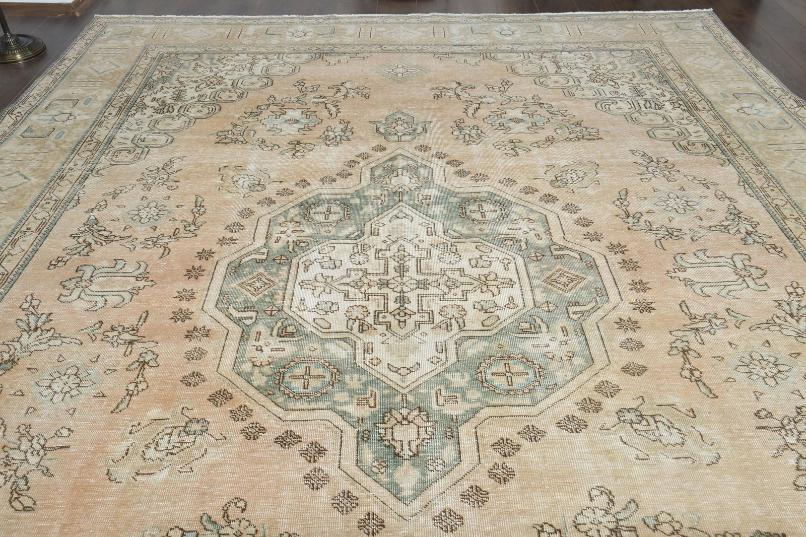 9'7x12'7 ft, PERSIAN OVERSIZED RUG, Orange Green - 3