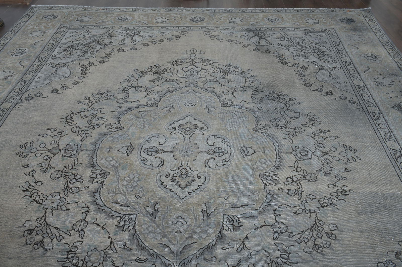 9'8x12'5 ft, PERSIAN MINIMALIST RUG - 8