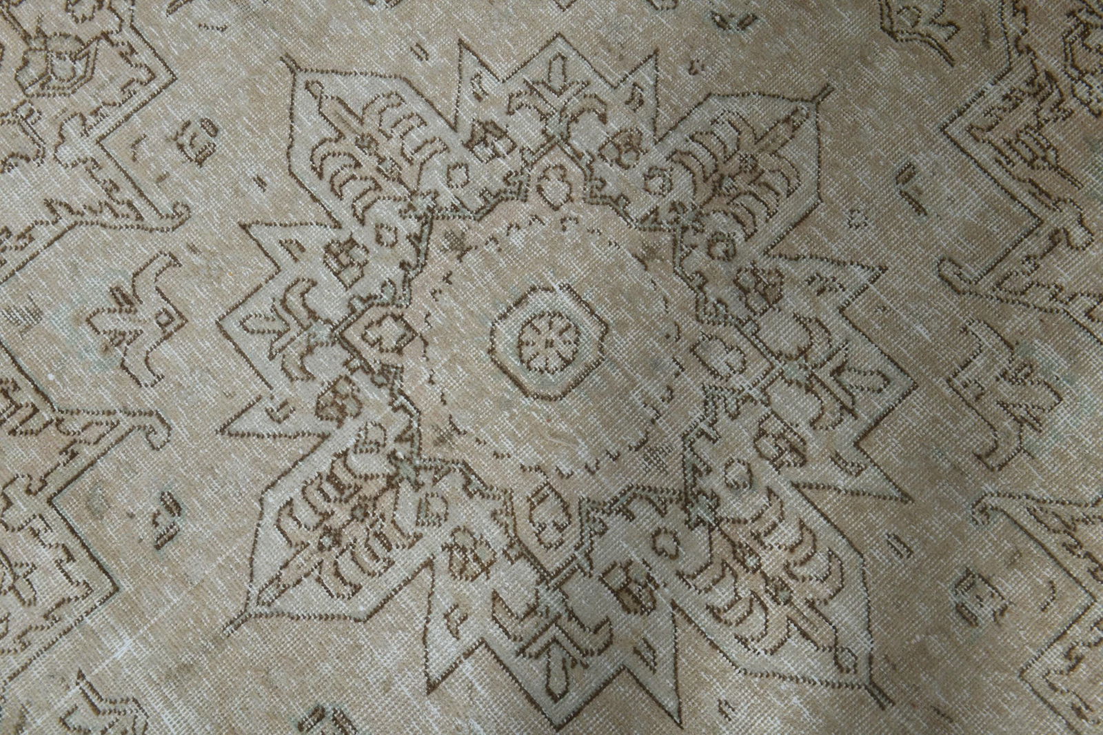 9'7x12'4 ft, NEUTRAL PERSIAN RUG - 3