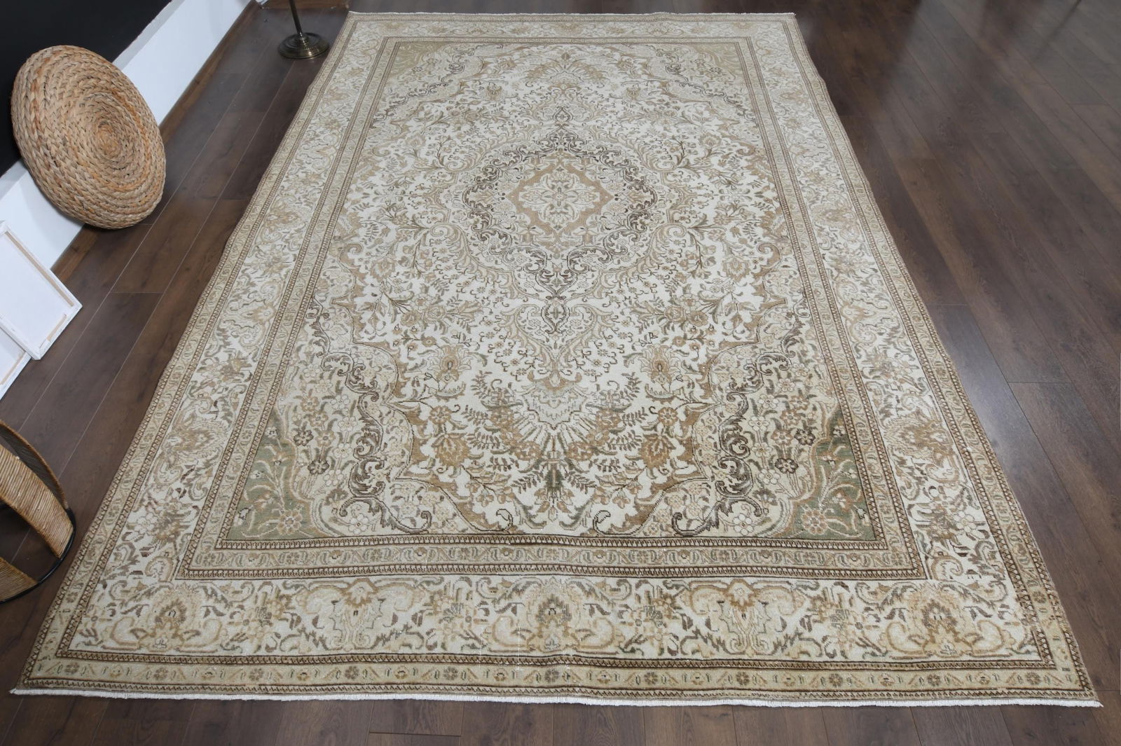 7.8x11.5 ft, PERSIAN MINIMALIST RUG, Oversized Antique: Title: 7.8x11.5 ft, PERSIAN MINIMALIST RUG, Oversized Antique Description: This Turkish one-of-a-kind Anatolian Vintage Rug is hand-knotted and handwoven by the most skilled artisans who use pure wool