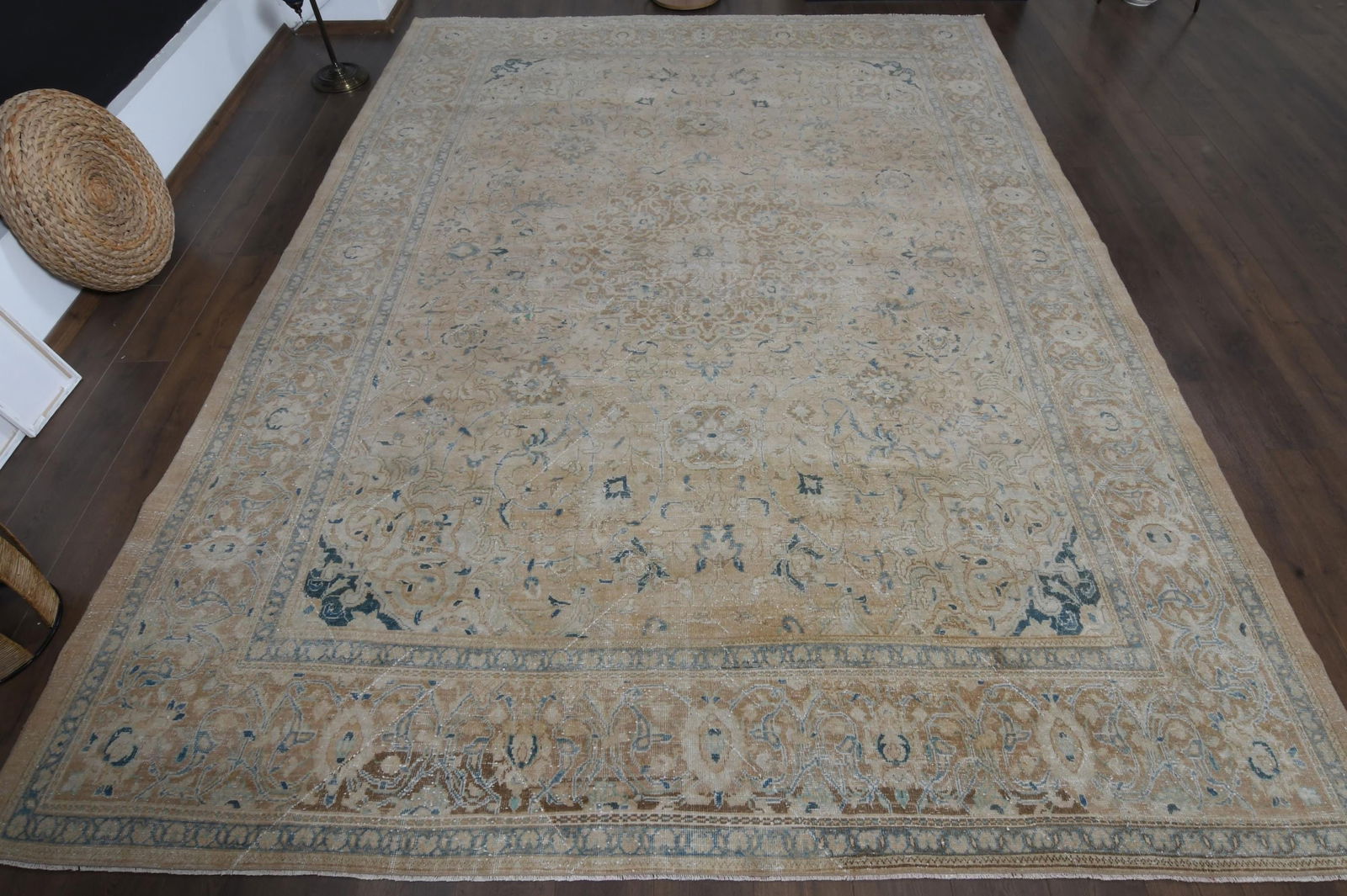 9.4x12.2 ft, OVERSIZED NEUTRAL RUG: Title: 9.4x12.2 ft, OVERSIZED NEUTRAL RUG Description: This Turkish one-of-a-kind Anatolian Vintage Rug is hand-knotted and handwoven by the most skilled artisans who use pure wool, in muted, natural