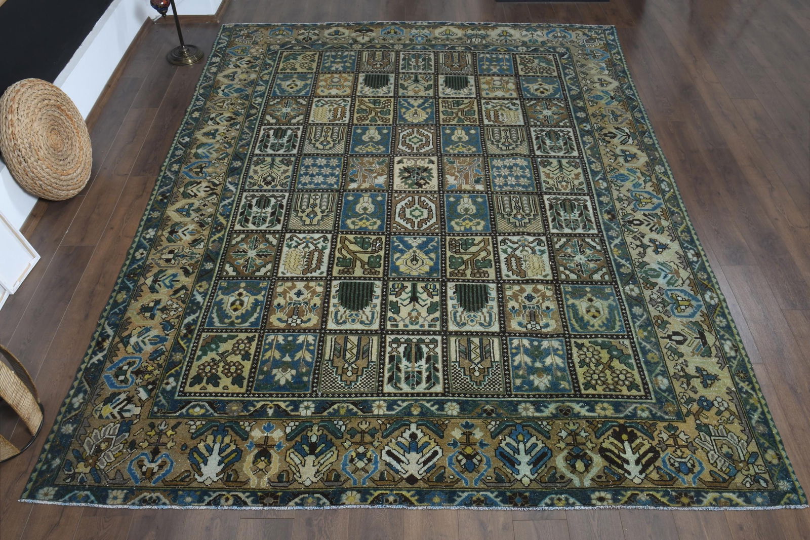 8.7x11.4 ft, PERSIAN MINIMALIST RUG (1 of 9)