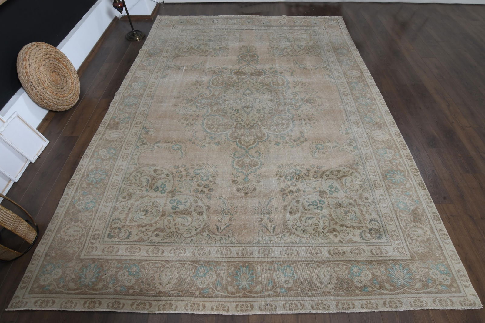 9'3x12'4 ft, ORANGE MINIMALIST RUG: Title: 9'3x12'4 ft, ORANGE MINIMALIST RUG Description: This Turkish one-of-a-kind Anatolian Vintage Rug is hand-knotted and handwoven by the most skilled artisans who use pure wool, in muted, natural