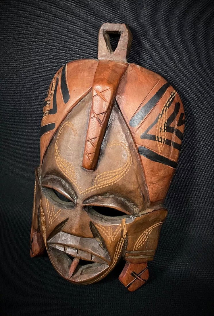 Vintage 1991 African Wooden Mask "Jambo Kenya" - 2