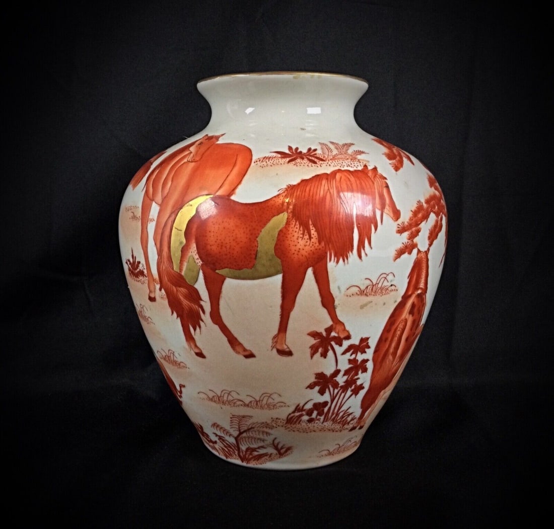 Beautiful Hand-Painted Chinese Vase Signed "L'art de Chine" - Macau - 2