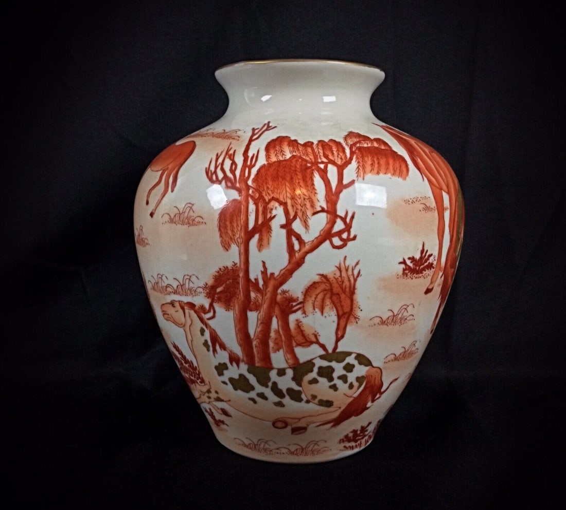 Beautiful Hand-Painted Chinese Vase Signed "L'art de Chine" - Macau - 3