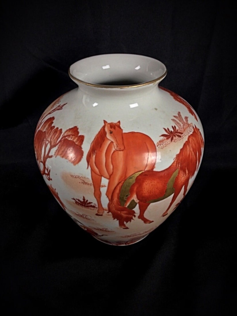 Beautiful Hand-Painted Chinese Vase Signed "L'art de Chine" - Macau - 6