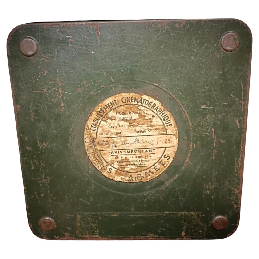 Vintage Film with Box "ECPA" – "Énergie Nouvelle" (Program No. 8287): Title:Vintage Film with Box "ECPA" – "Énergie Nouvelle" (Program No. 8287)Origin:FranceDimension:Length: 27 cm (10.6 inches)Height: 2.5 cm (1 inch)Materials:MetalYear:20th