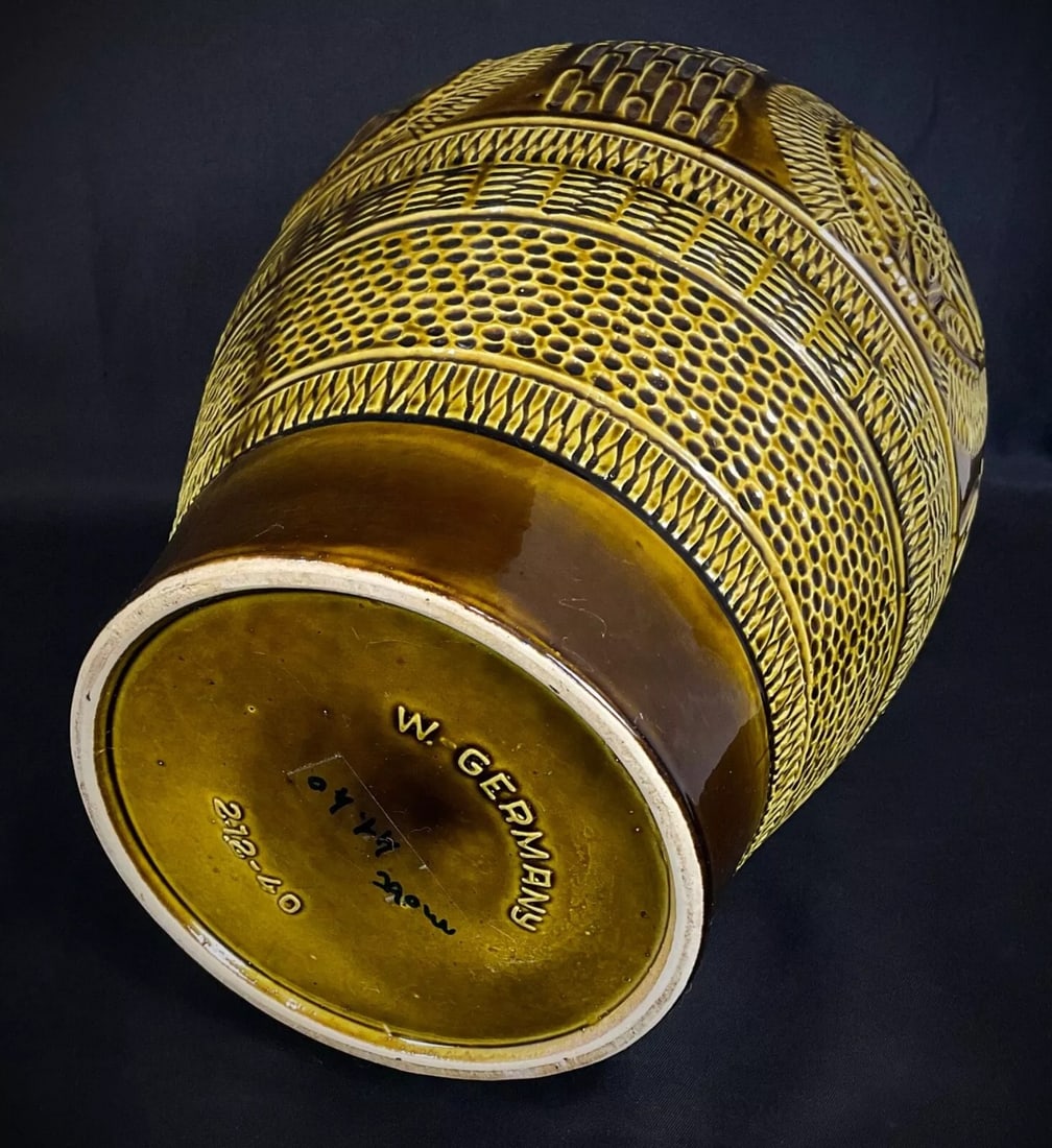 Large 1950s West Germany Crackle-Glazed Ceramic Vase/Pitcher - 10