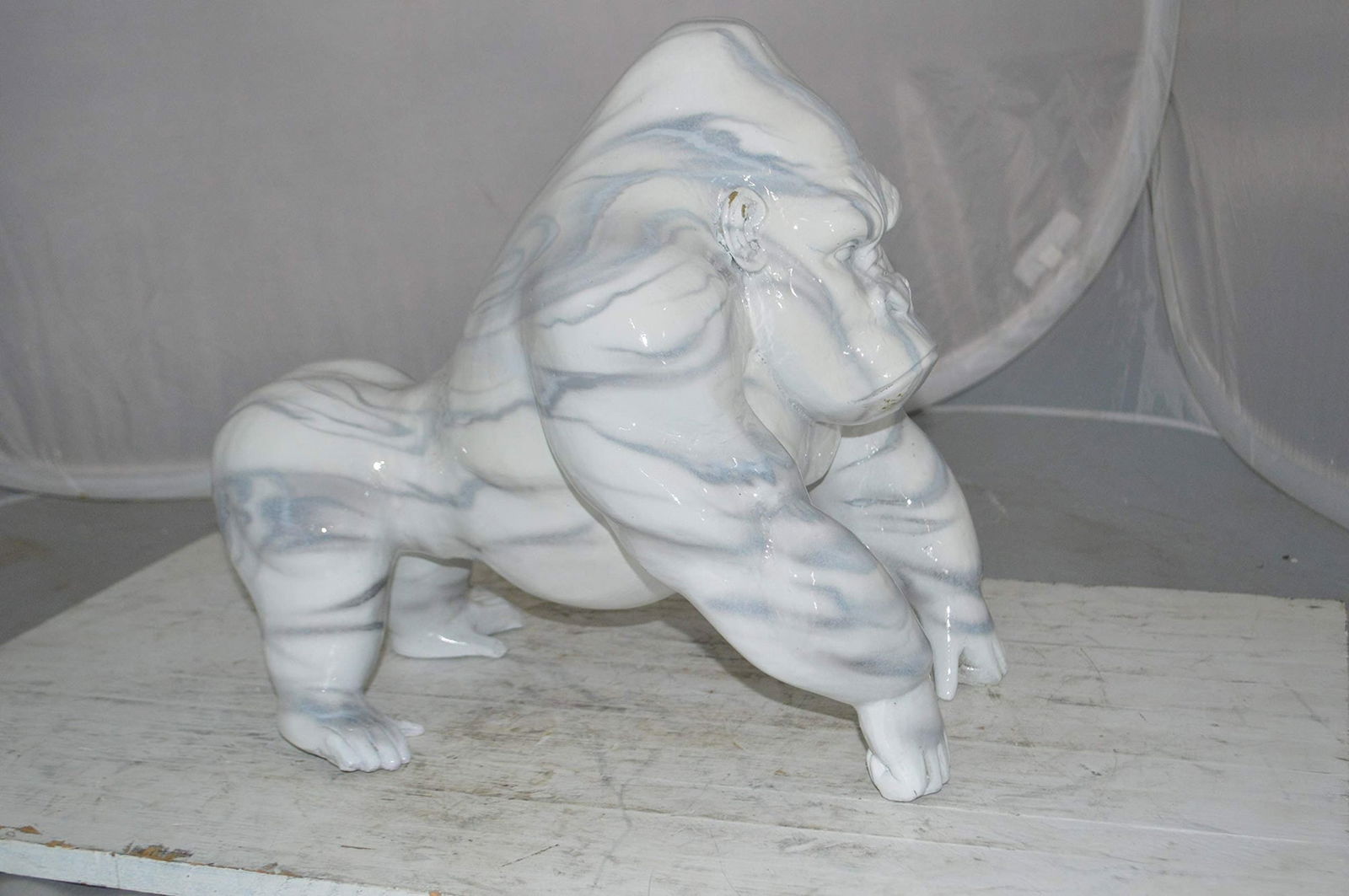 Modern King Kong Grey white Bronze Statue - Size: 15"L x 13"W x 17"H. - 5