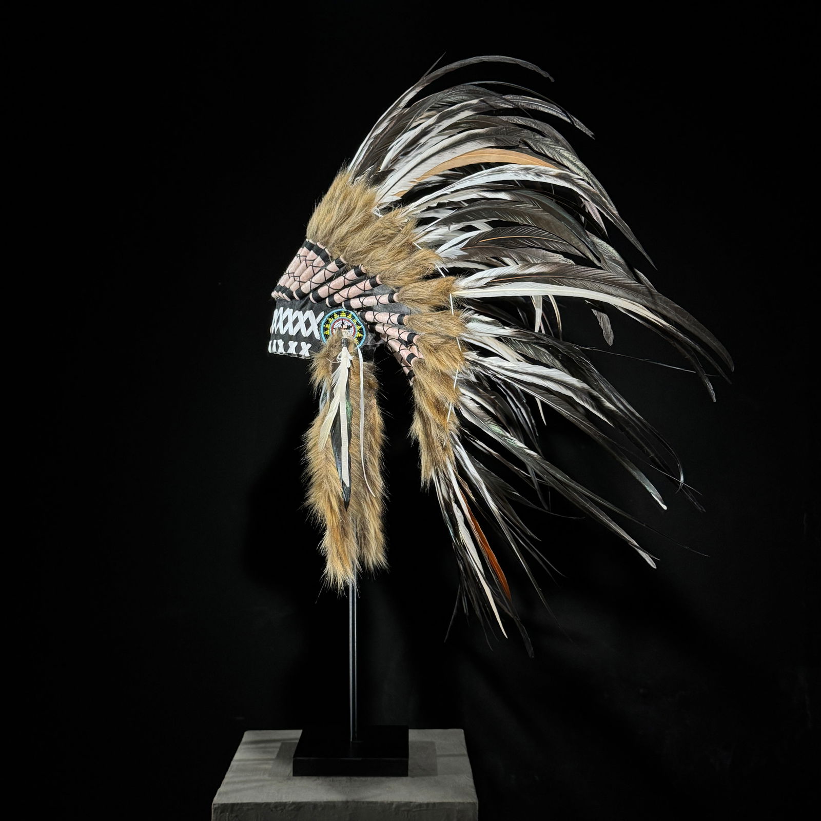 Beautiful remake of an Indian Headdress on a custom stand - 4
