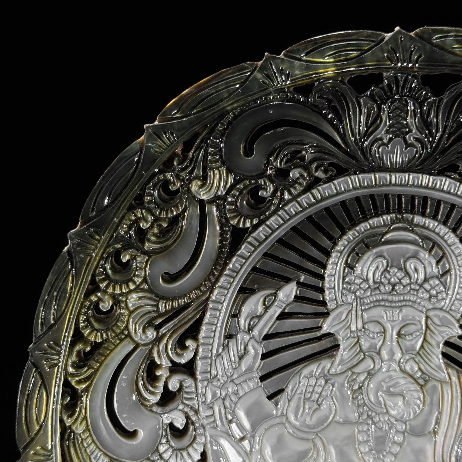 Engraved mother of pearl shell - Ganesha motif - 4