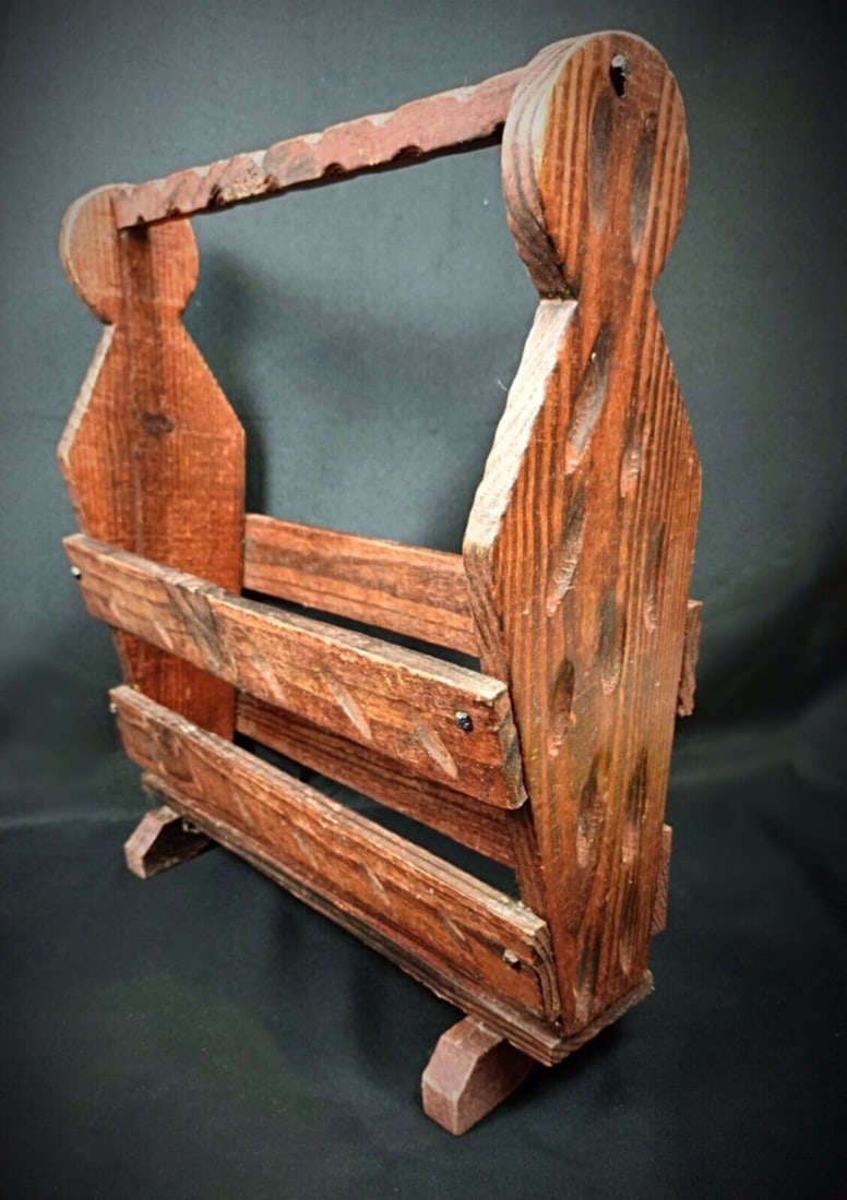 Vintage 1940s Wooden Magazine Rack – Classic Storage for Newspapers - 5