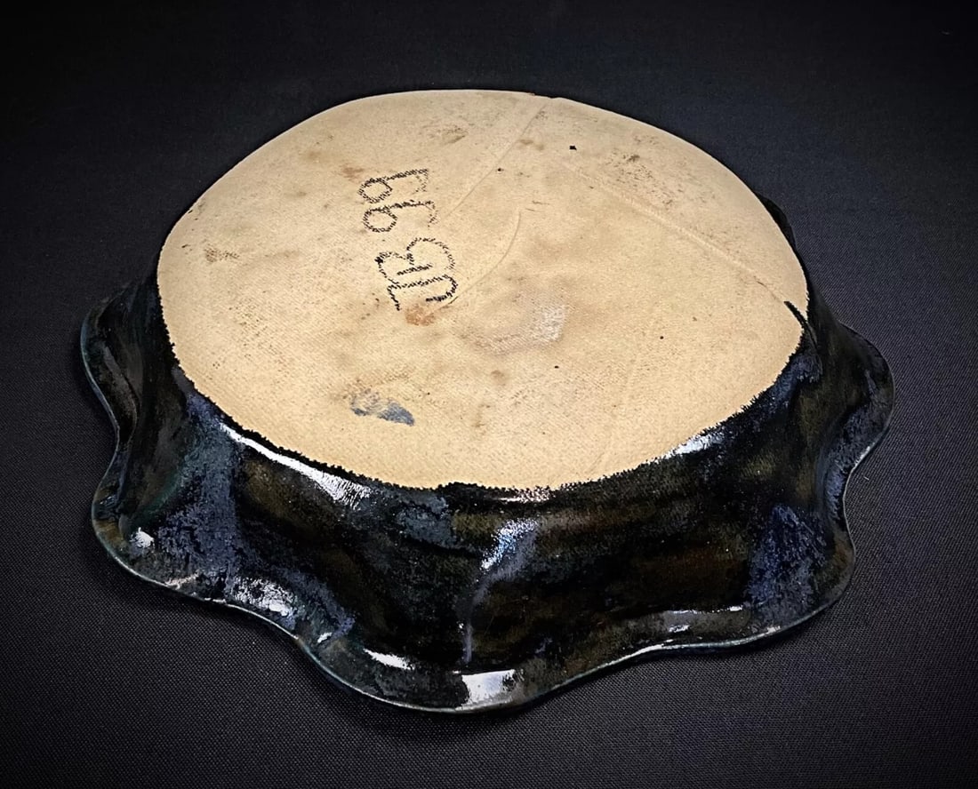 Vintage 20th Century Blue and Black Ceramic Catchall Dish - 3