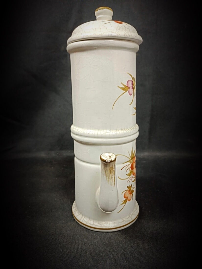 Antique 20th Century Venetian-Style Decorative Ceramic Teapot - 4