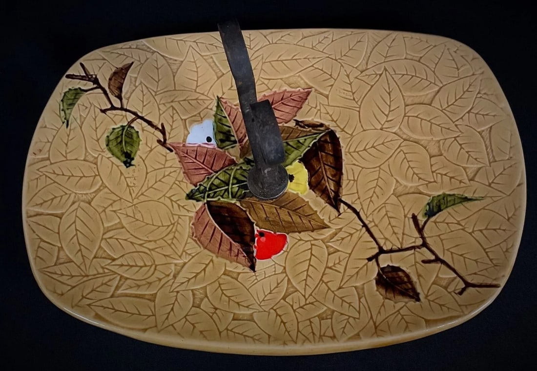 Vintage 20th-Century Ceramic Cheese Serving Platter with Fruit and Leaf - 7