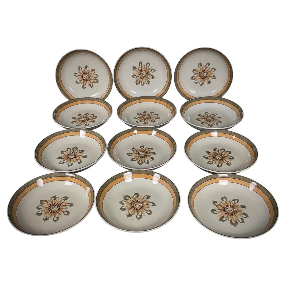 Rare Set of 12 French CNP Grès de la Vallée Dessert Bowls: Title:Rare Set of 12 French CNP Grès de la Vallée Dessert BowlsOrigin:FranceDimension:Height: 1.38 in (3.5 cm)Diameter: 7.49 in (19 cm)Materials:StonewareYear:20th CenturyDescription:This rare set