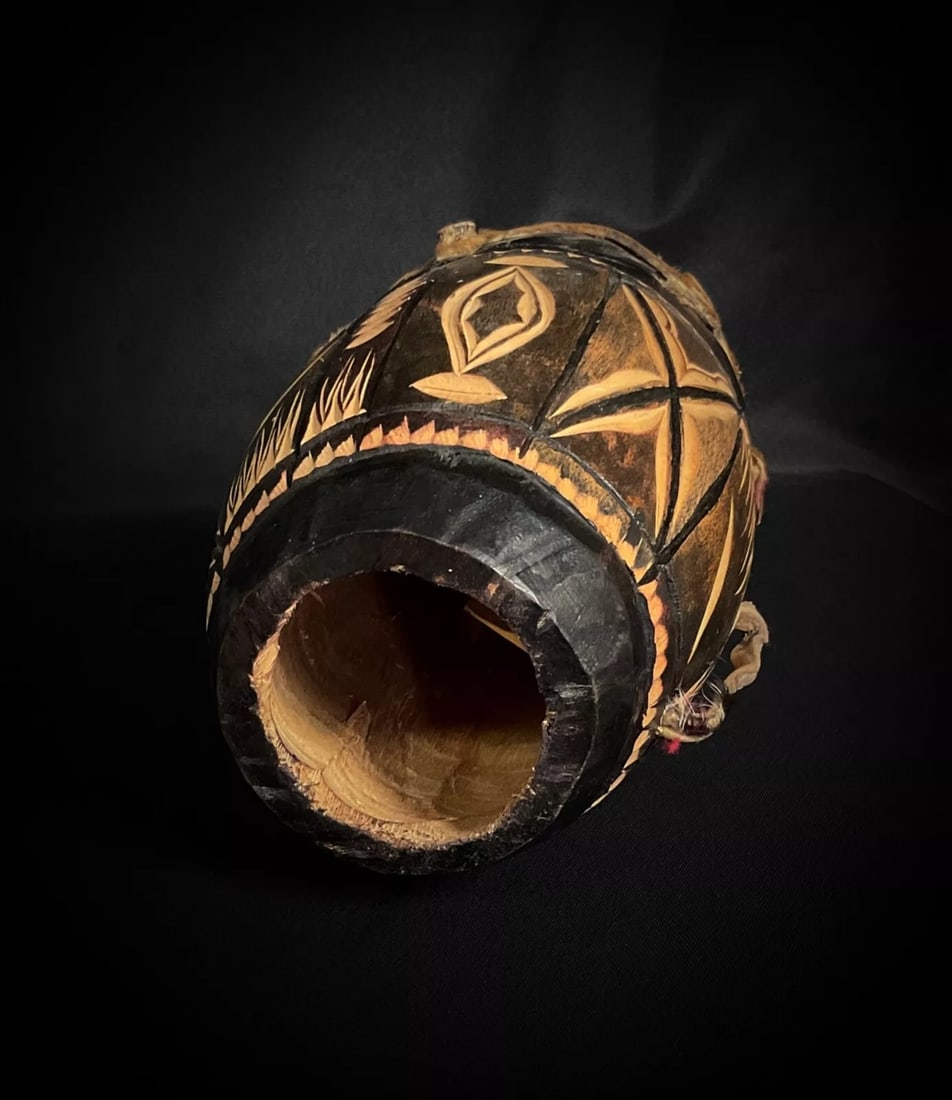 Vintage 20th-Century African Wooden and Hide Drum Figurine - 8