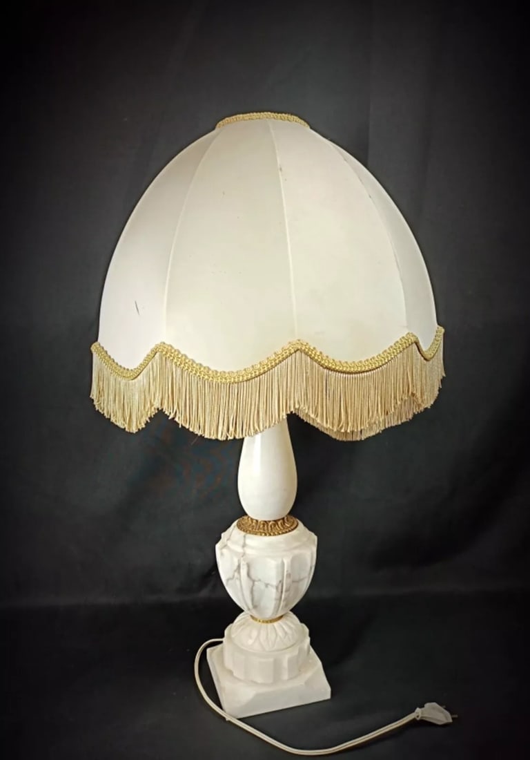 Antique Vintage Lamp Base in Alabaster and Brass with Lampshade - 4
