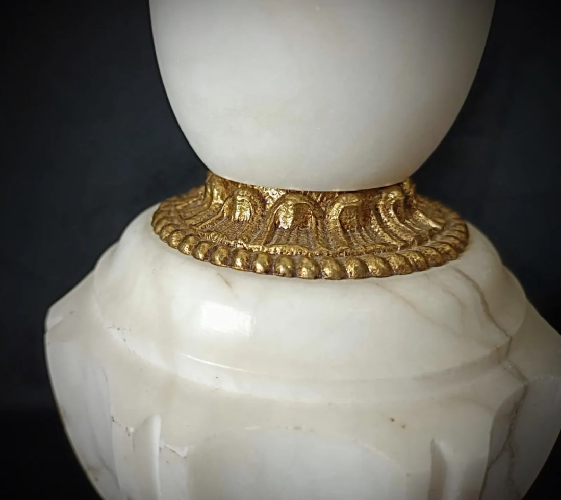 Antique Vintage Lamp Base in Alabaster and Brass with Lampshade - 6