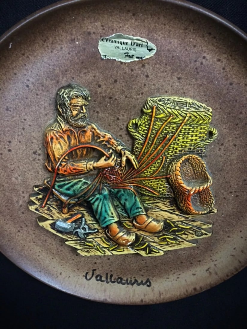 Vintage Vallauris Ceramic Plate with "Weaver" Bas-Relief - 4