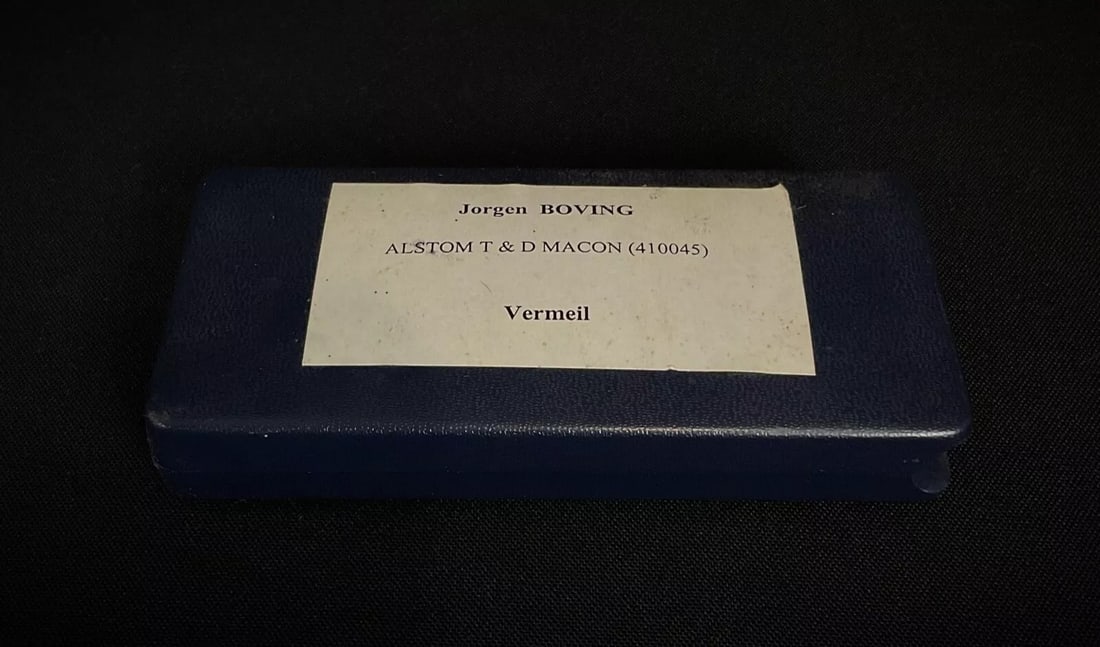 1999 Ministry of Labor Medal for J. Boving in Original Box - 7