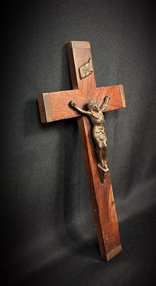 Antique Wall Crucifix in Wood and Regule – Esoteric Religious Art - 5