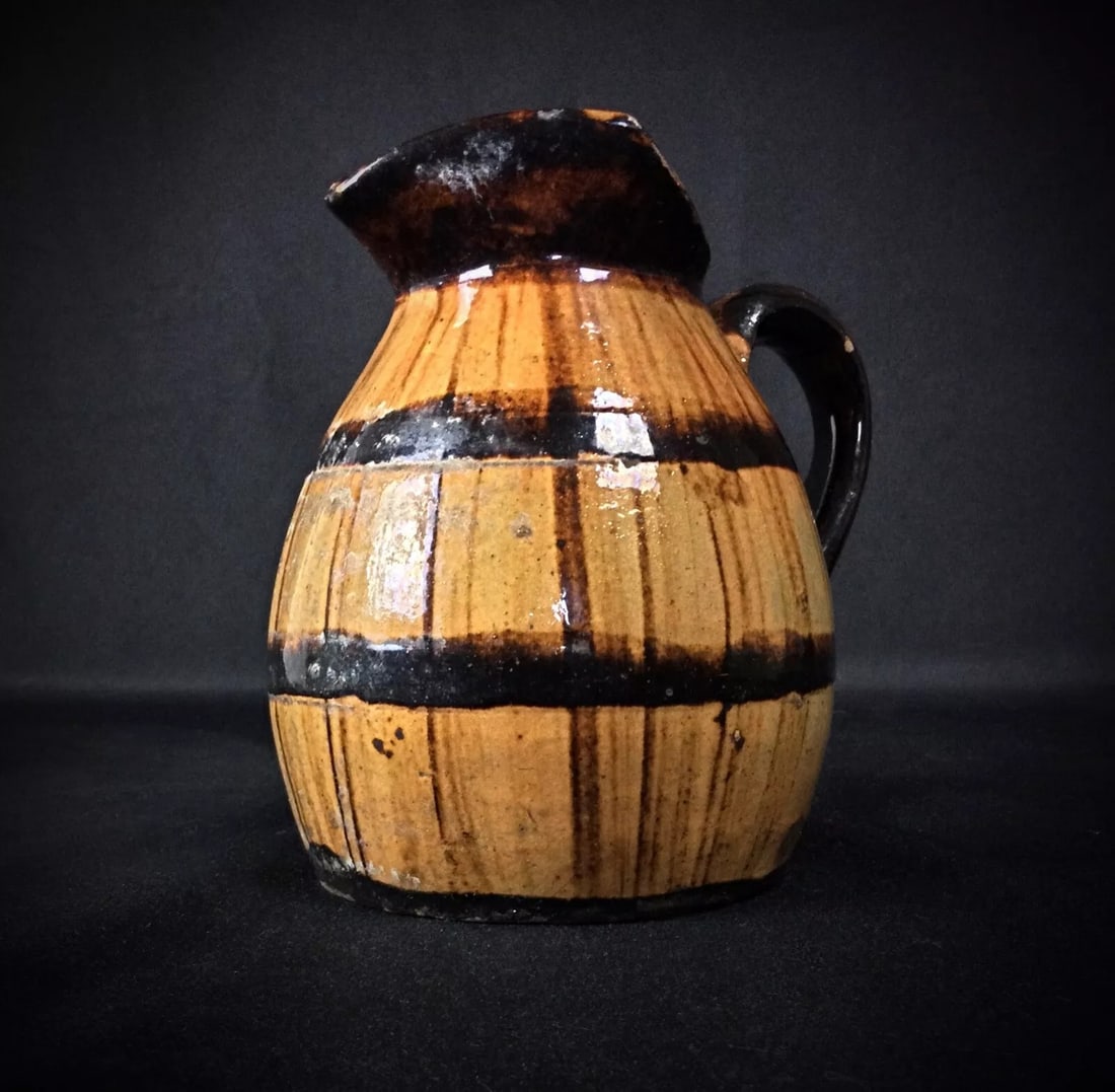 Antique Ceramic Barrel-Shaped Pitcher – Charming Vintage Design - 8