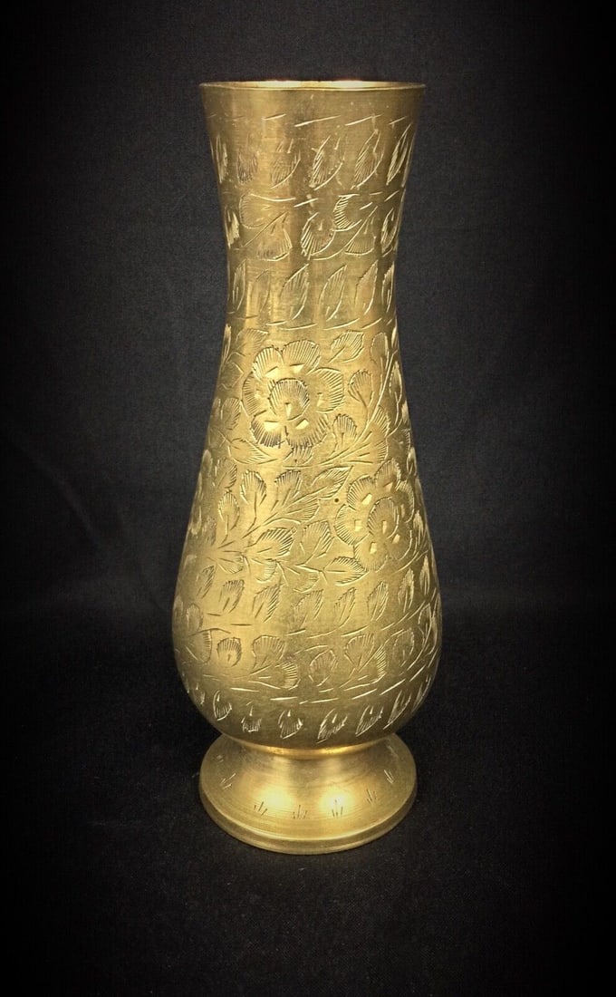 Hand-Engraved Gilded Vase "India" – Elegant Vintage Decor - 2