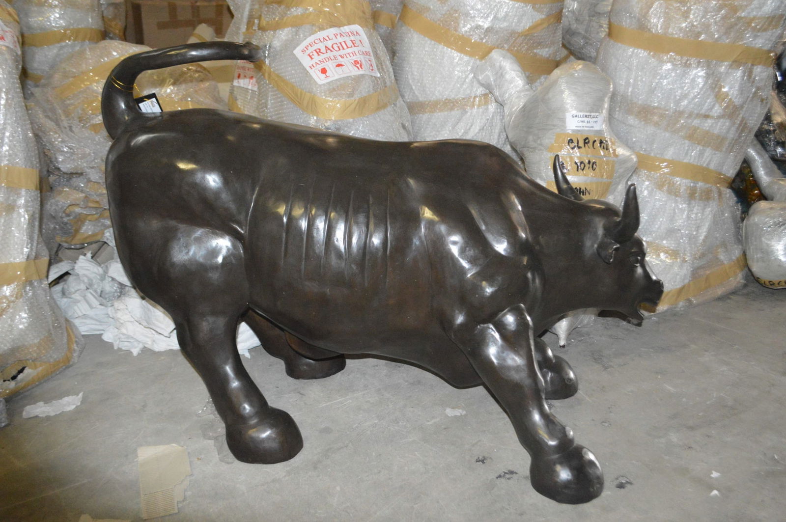 Wall street Bull - large Bronze Statue - Size: 22"L x 50"W x 33"H. - 6