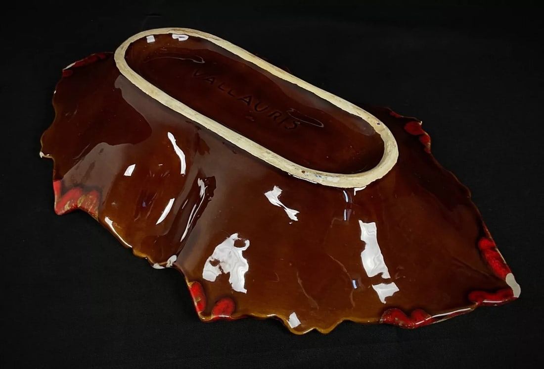 Vintage 20th-Century Vallauris Leaf-Shaped Serving Platter - 11