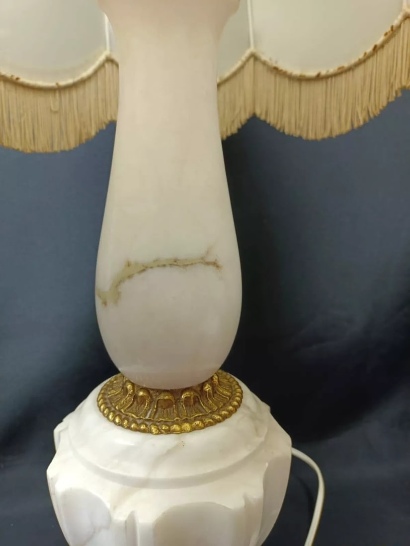 Vintage Alabaster and Brass Lamp Base with Lampshade - 6