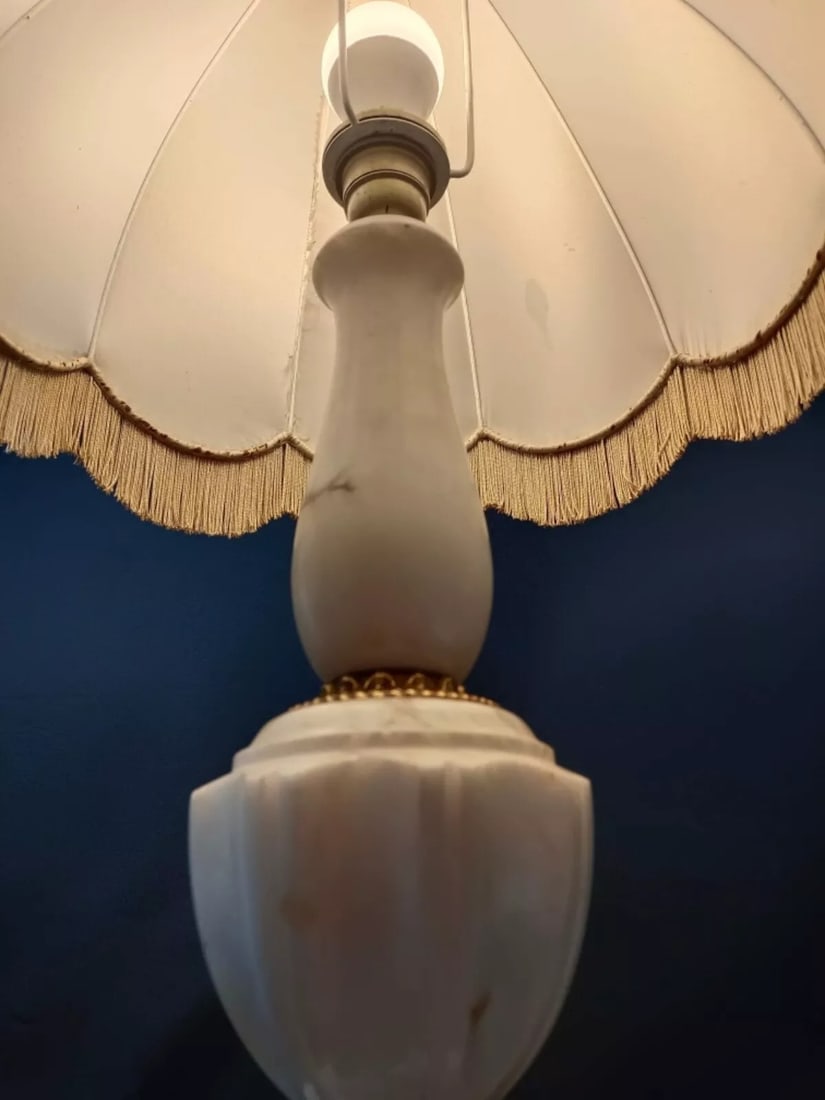 Vintage Alabaster and Brass Lamp Base with Lampshade - 9