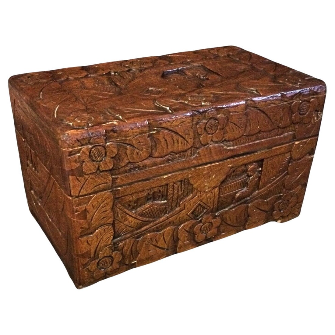 Beautiful Hand-Carved Bas-Relief Storage or Jewelry Box (1 of 11)