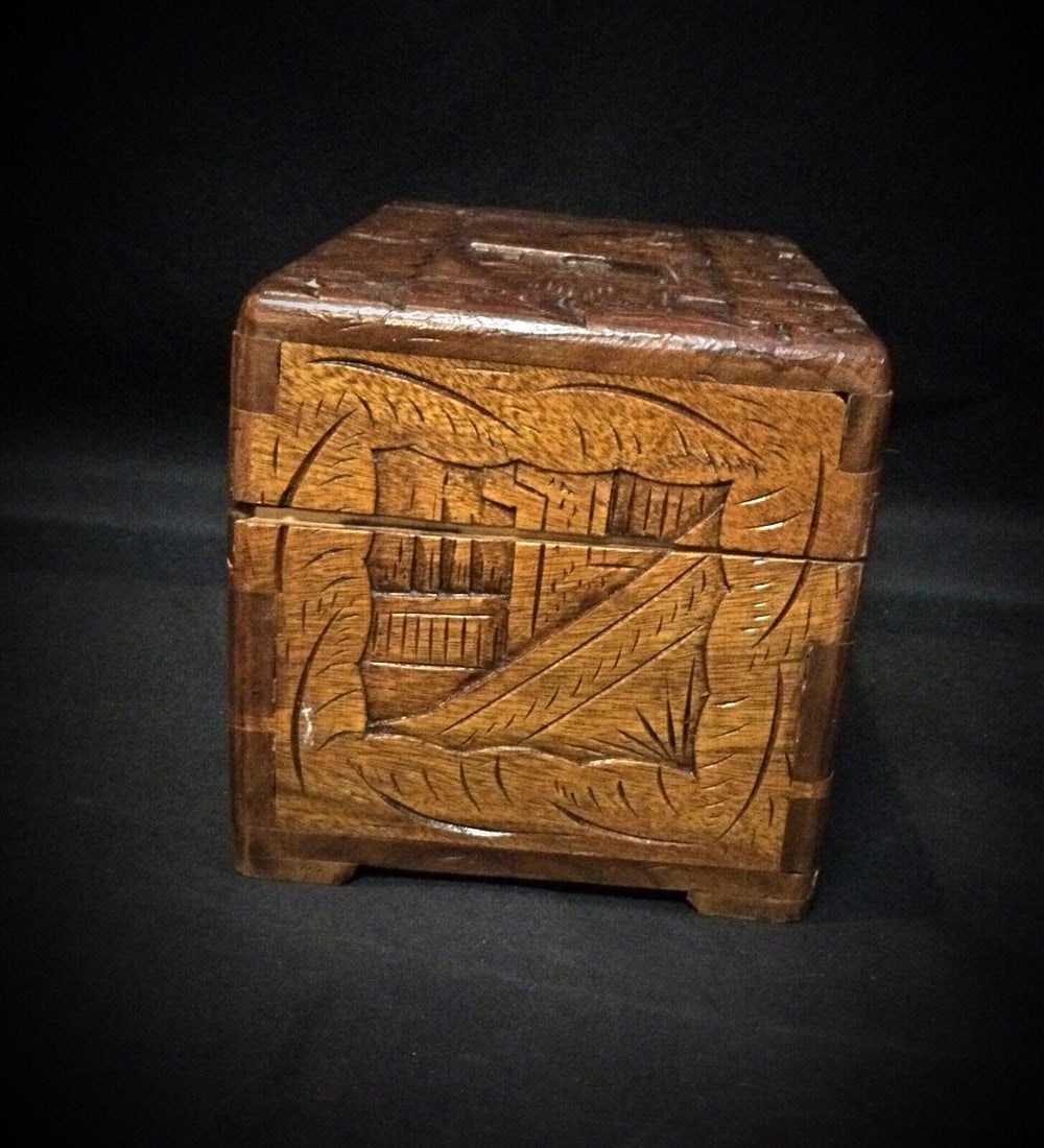 Beautiful Hand-Carved Bas-Relief Storage or Jewelry Box - 7