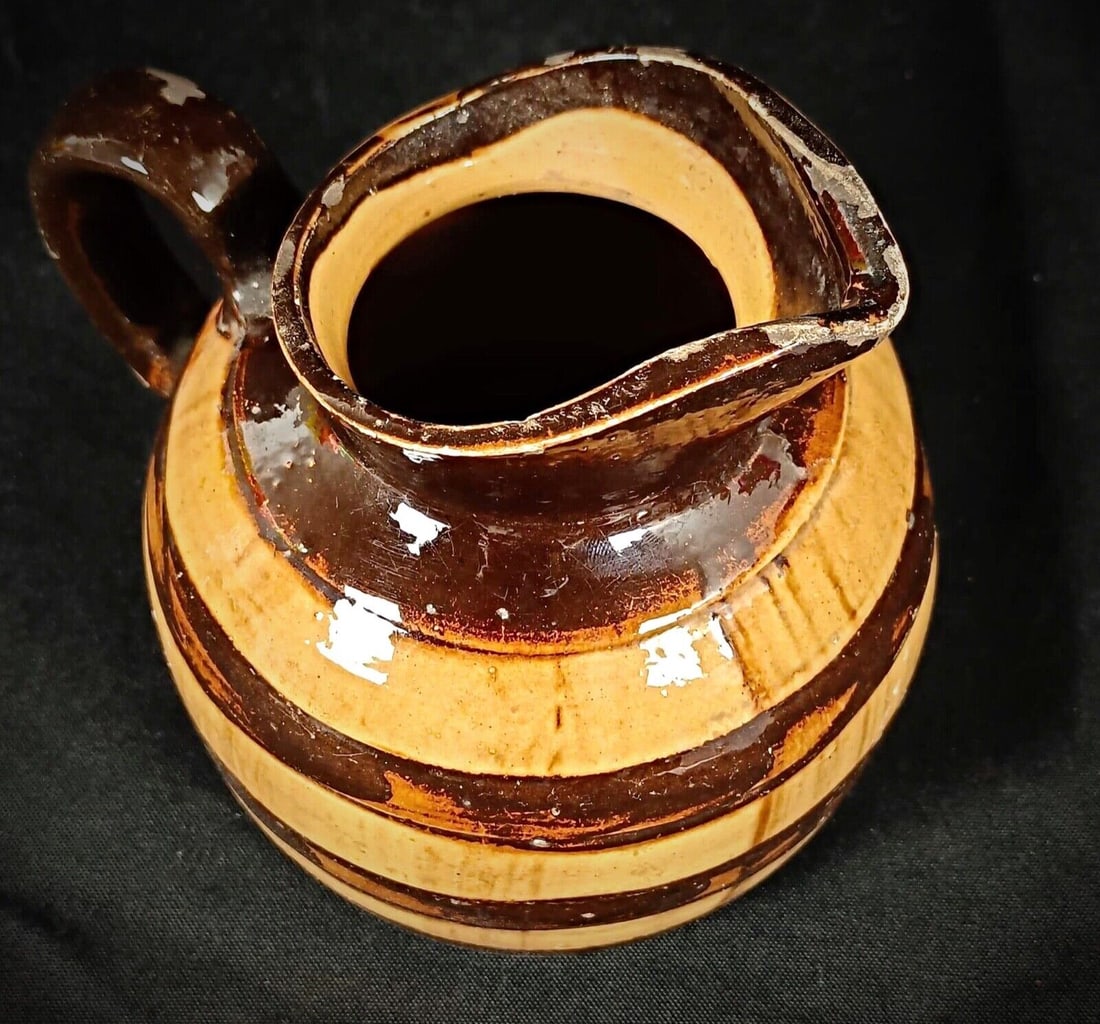 Vintage Hand-Painted Barrel-Style Clay Pitcher - 5