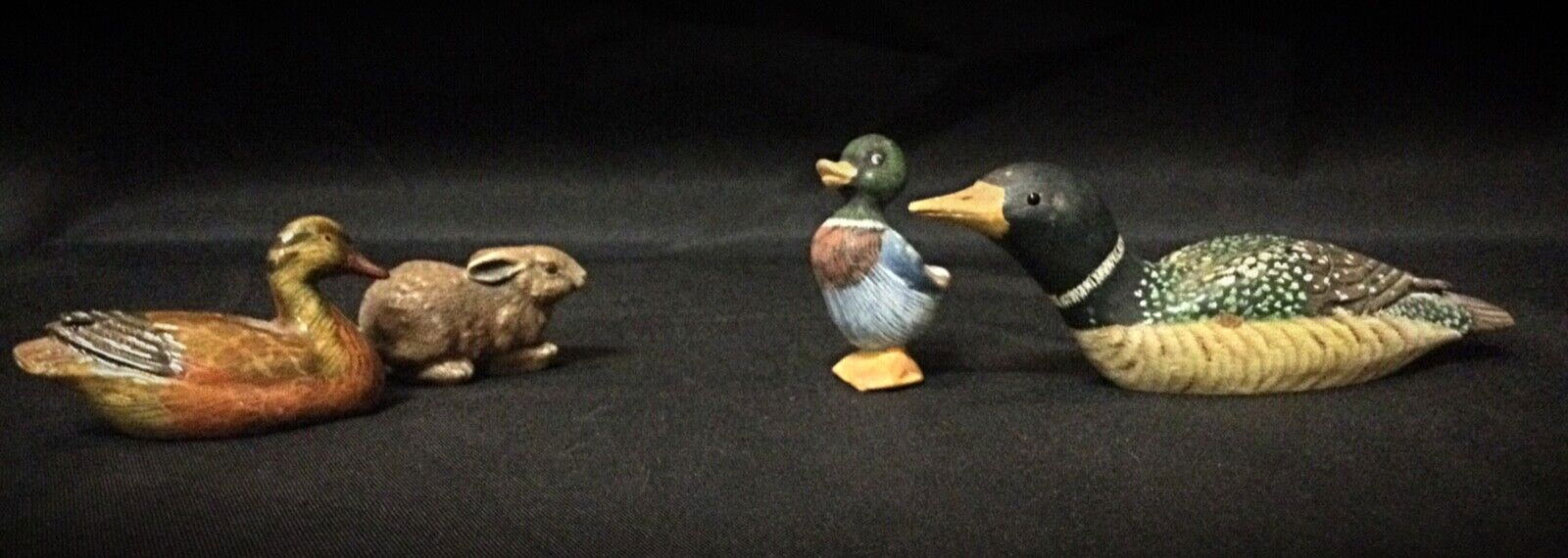 Set of 4 Small Animal Figurines - Duck and Rabbit Statuettes - 4