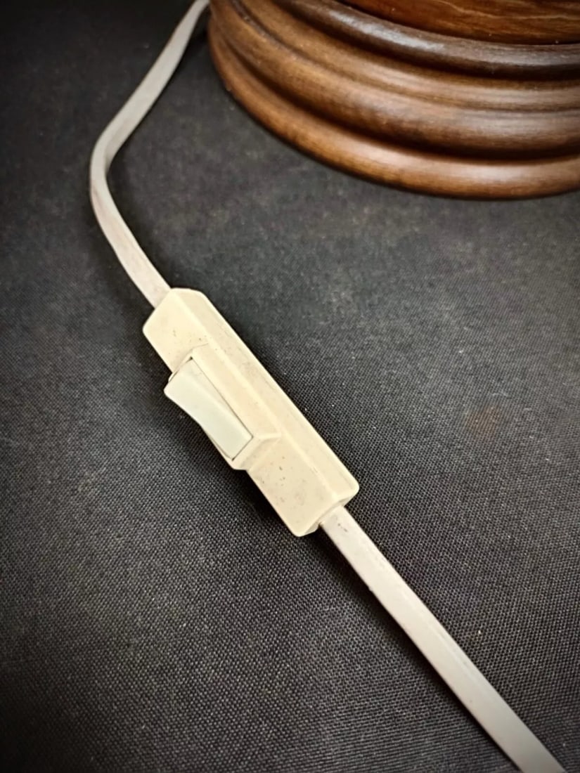 Antique 20th-Century Large Lamp Base and Lampshade with Decoration - 11